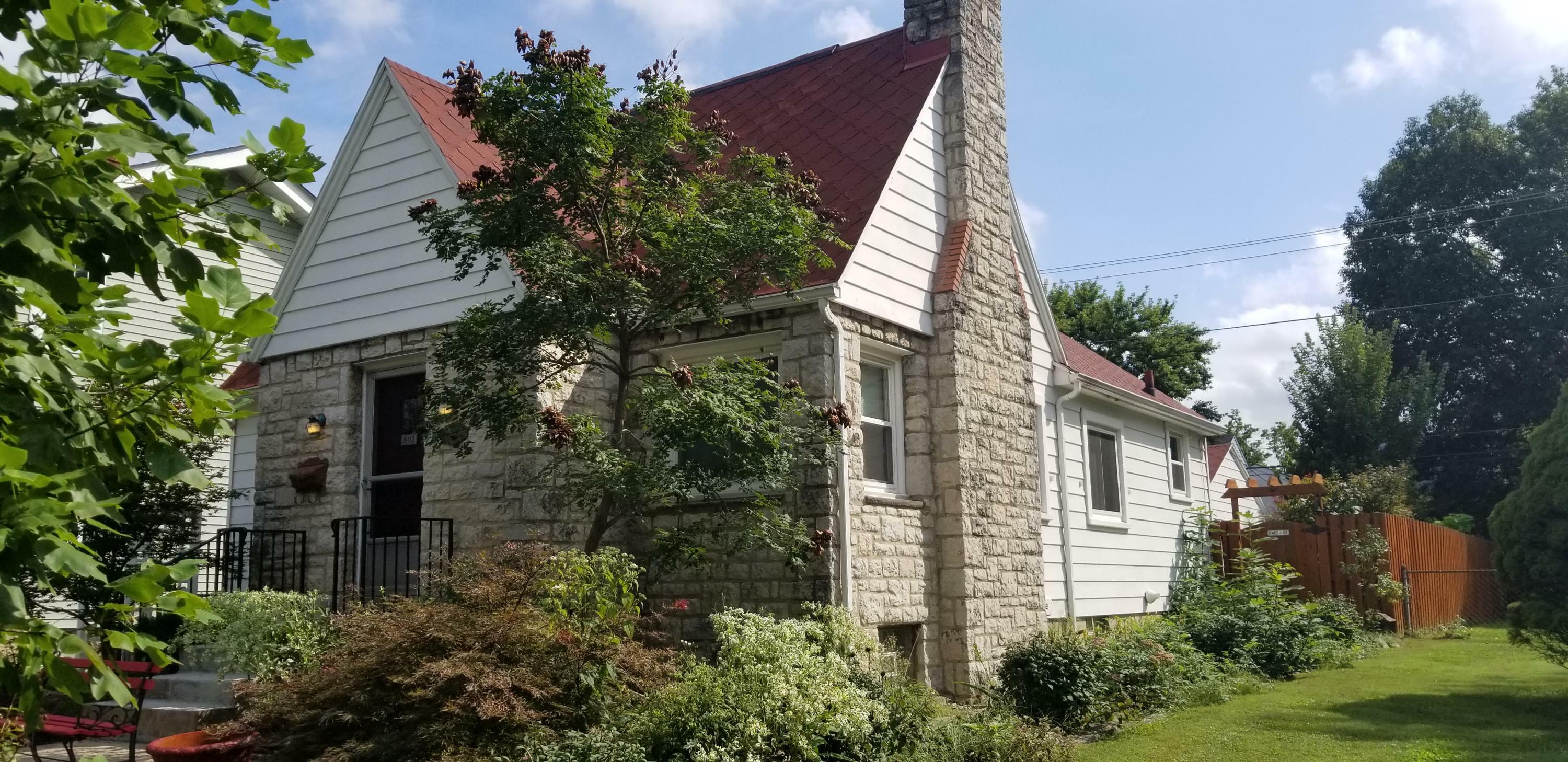 Property Photo:  802 Montrose Avenue  OH 43209 