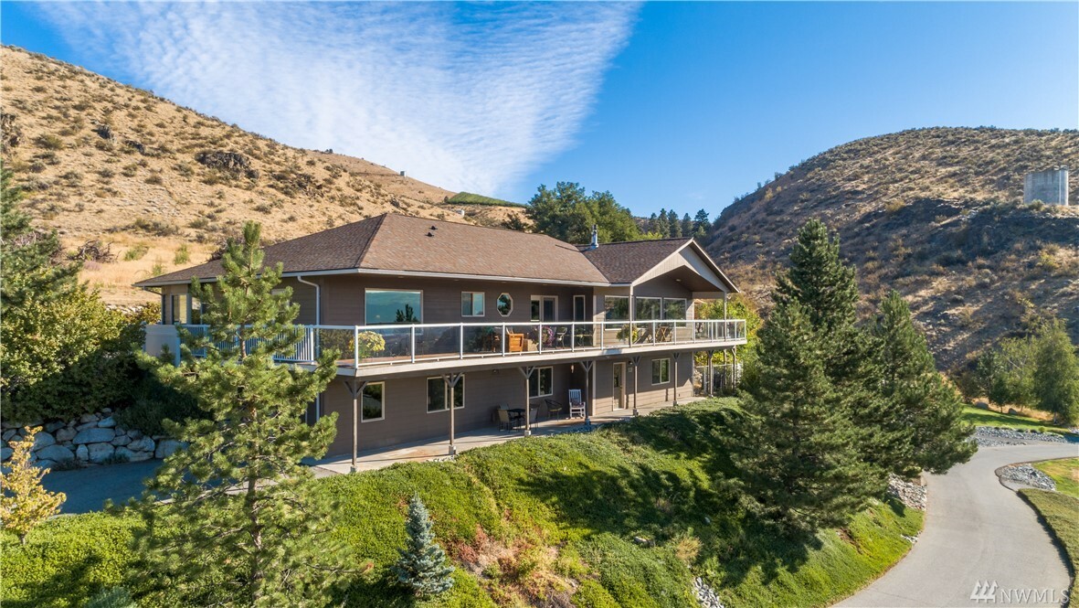 Property Photo: 119 Long Dr WA 98816