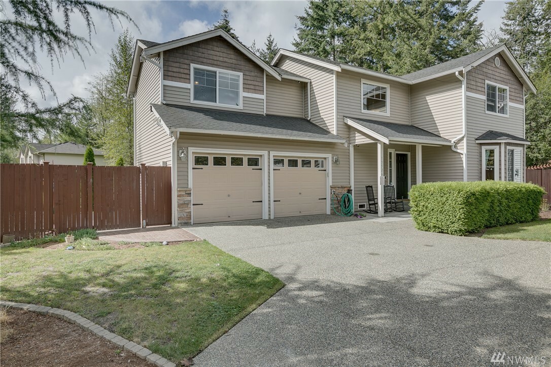 Property Photo: 13526 25th Ave W WA 98087