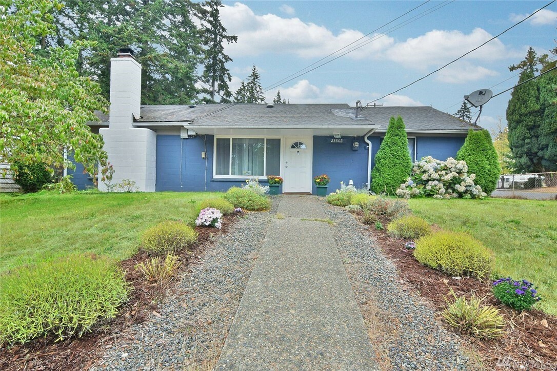 Property Photo: 23802 55th Ave W WA 98043