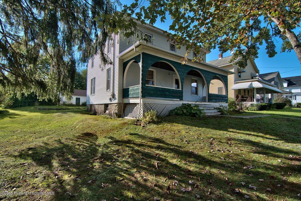 Property Photo:  108 Grove Street  PA 18444 