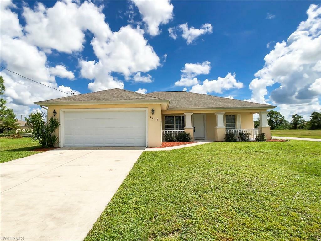 Property Photo:  4419 NE 10th Court  FL 33909 