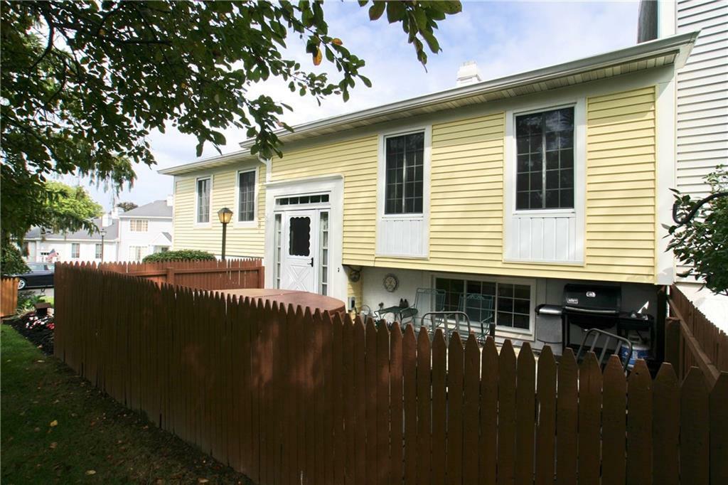 Property Photo:  93 Greenway Boulevard  NY 14428 