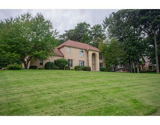 Property Photo:  9 Pine Grove Cir  MA 01028 