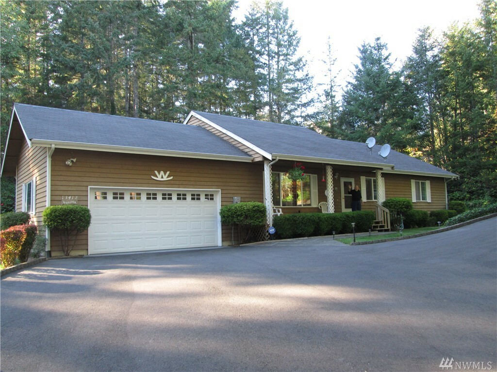 Property Photo: 13412 111th Stct NW WA 98329