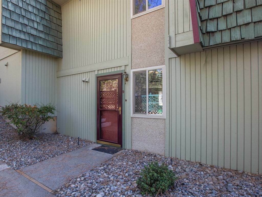 Property Photo:  1823 W Northridge Ct #9  WA 99208 