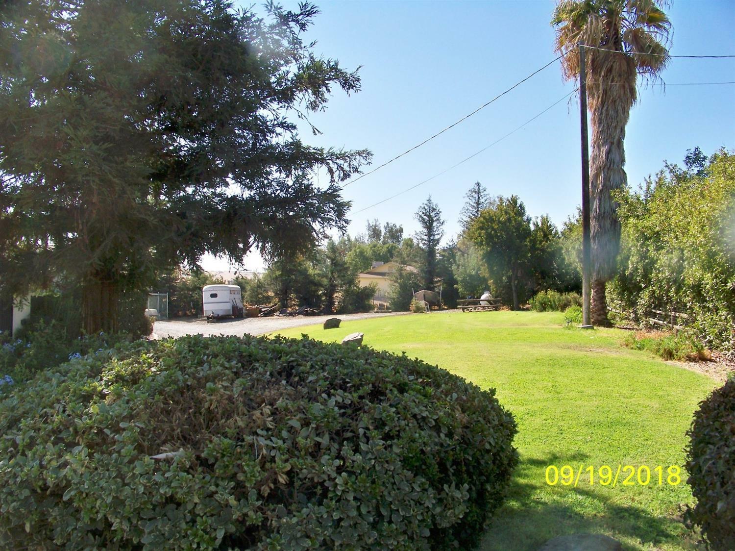 Property Photo:  7918 Road 268  CA 93270 