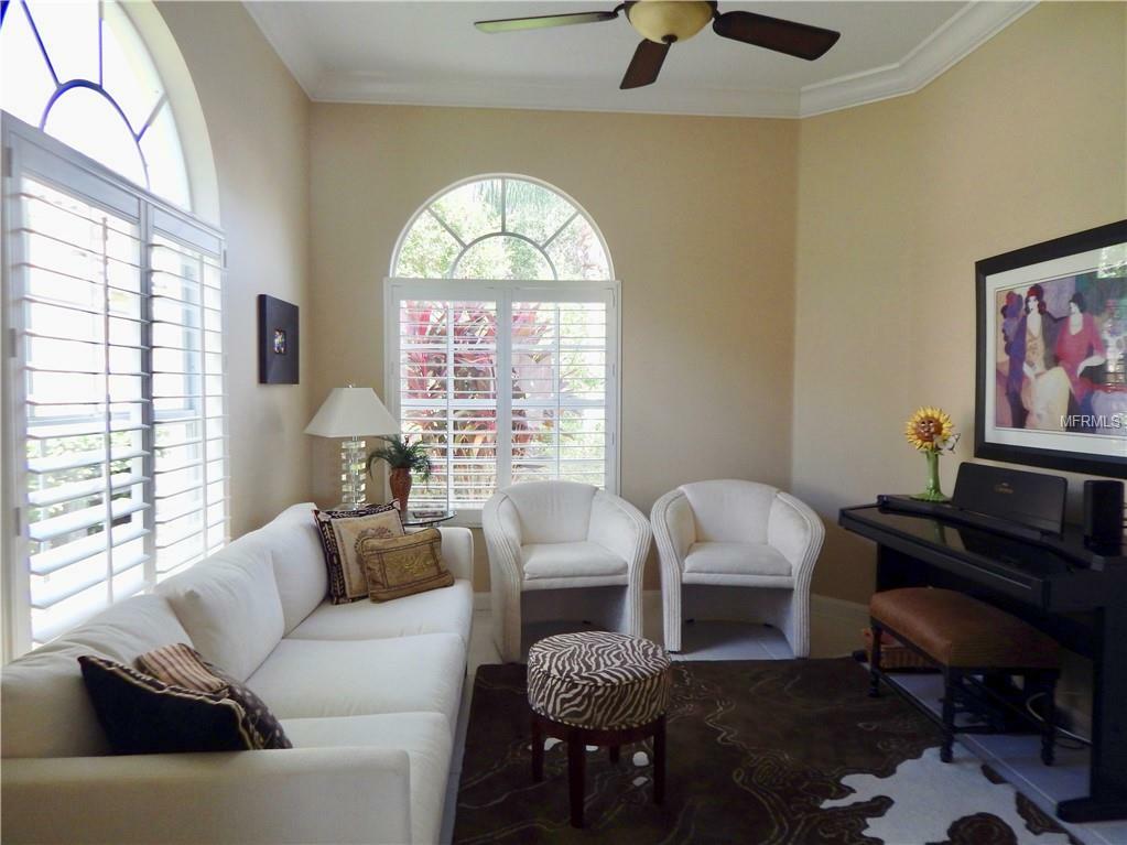 Property Photo:  5553 Carmona Place  FL 34238 