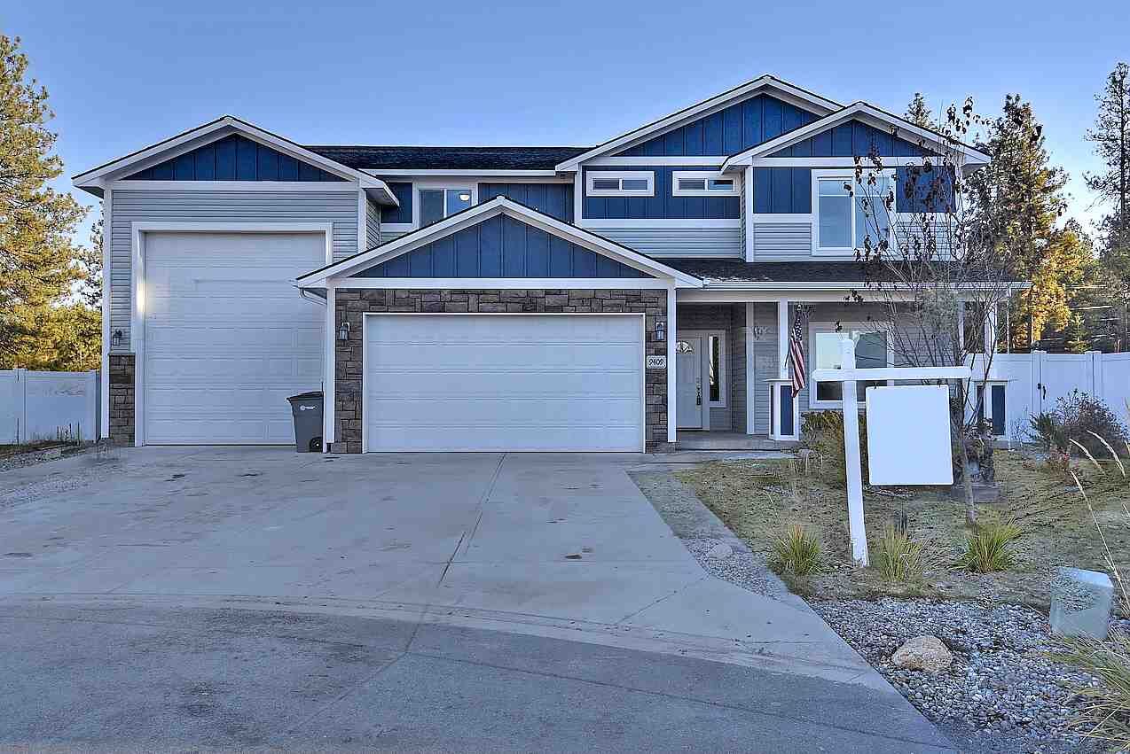 Property Photo:  9409 W Ballesteros Ct  WA 99004-2100 