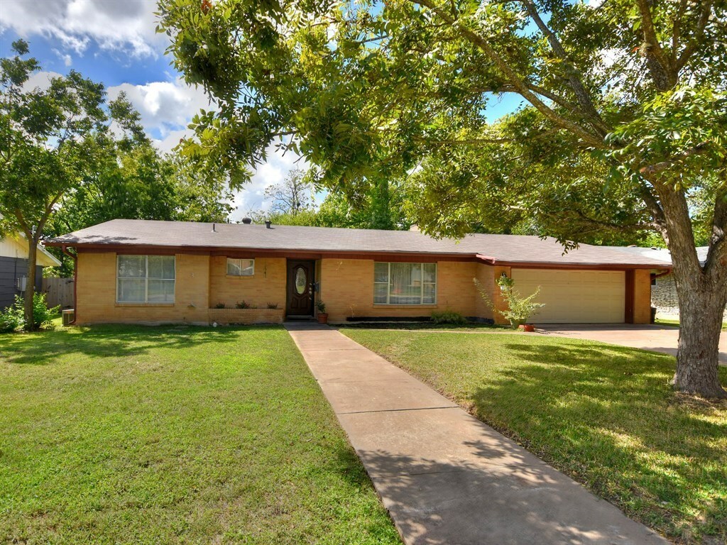 Property Photo:  5502 Delwood Drive  TX 78723 