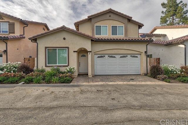Property Photo: 8601 Noble Avenue 3 CA 91343