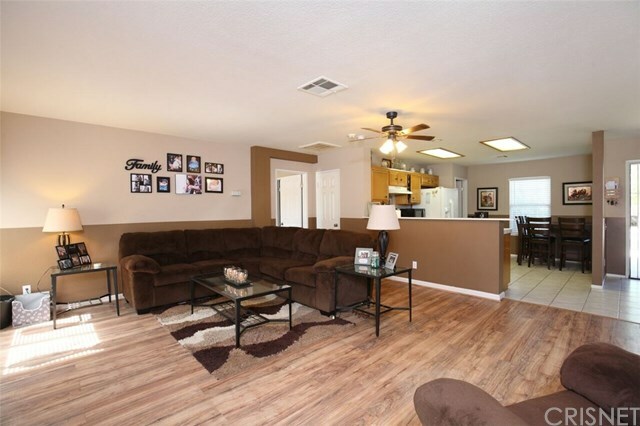 Property Photo: 44110 Brandon Thomas Way CA 93536