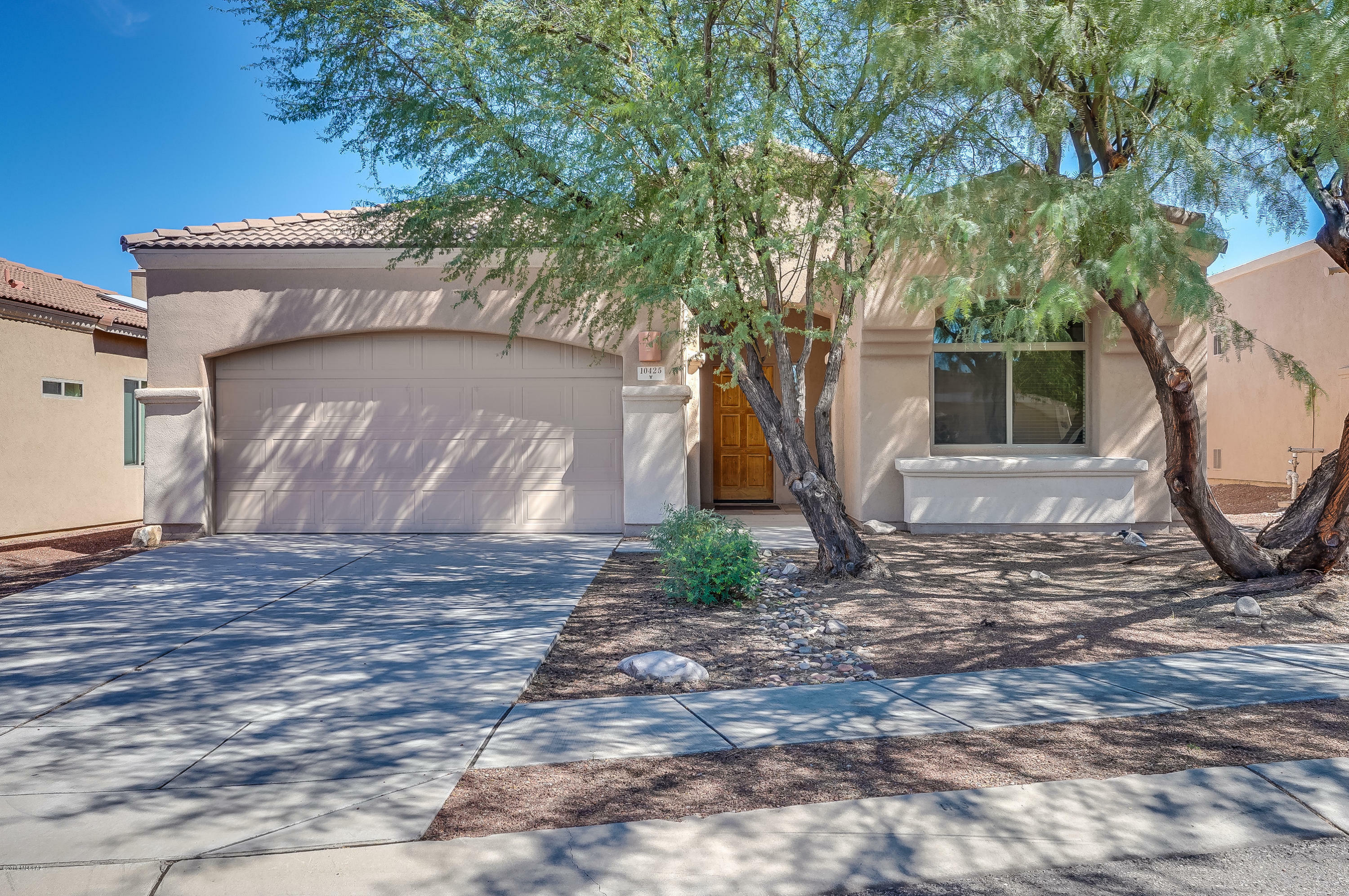 Property Photo:  10425 S Avenger Lane  AZ 85641 