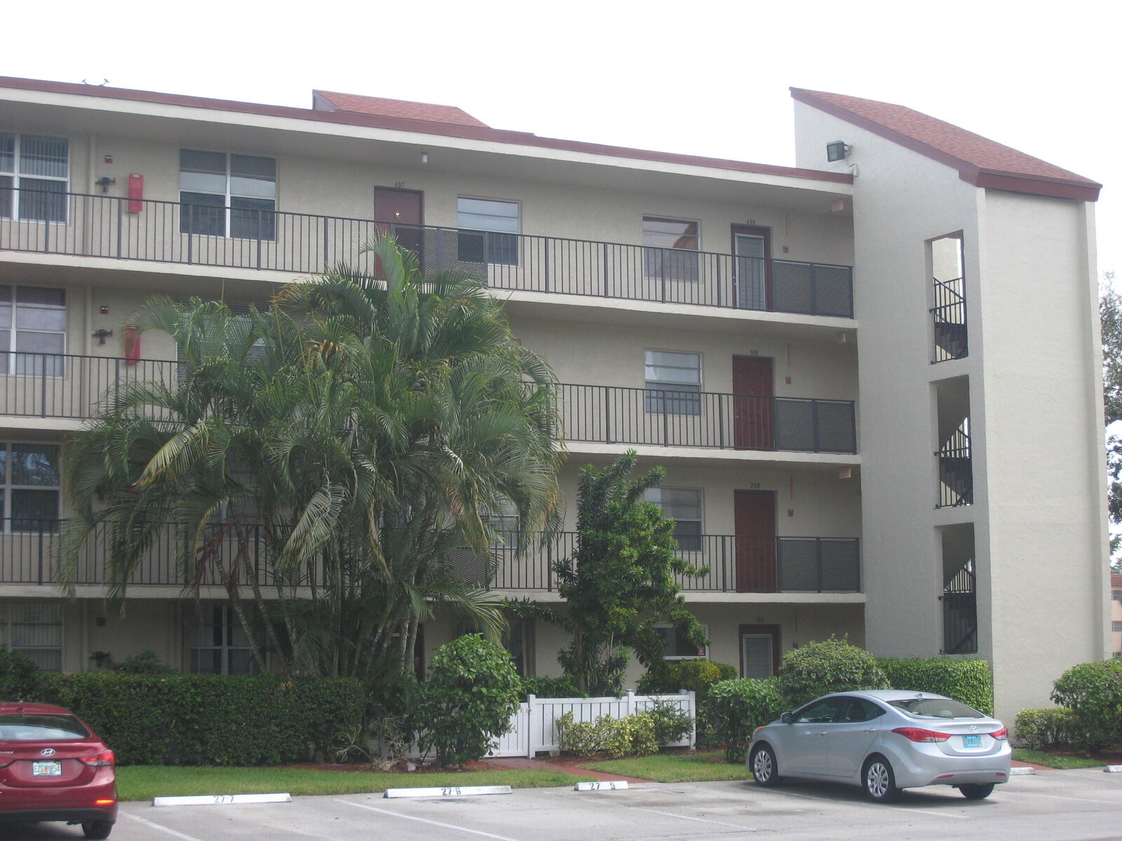 Property Photo:  27 Abbey Lane 307  FL 33446 