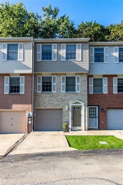 Property Photo:  705 Tyler Dr  PA 15236 