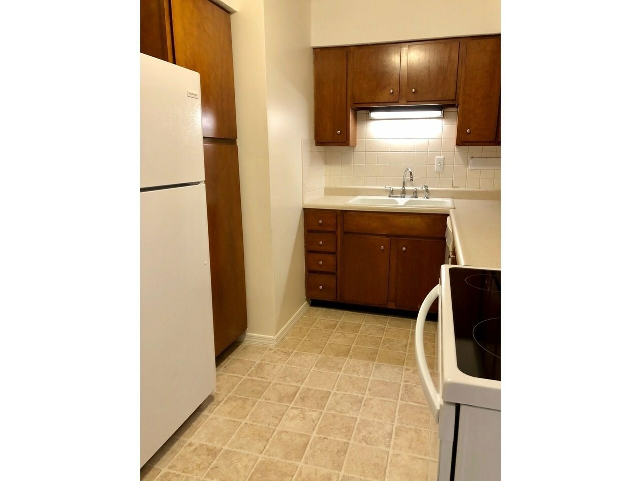 Property Photo: 125 Kennedy Drive 28 VT 05403
