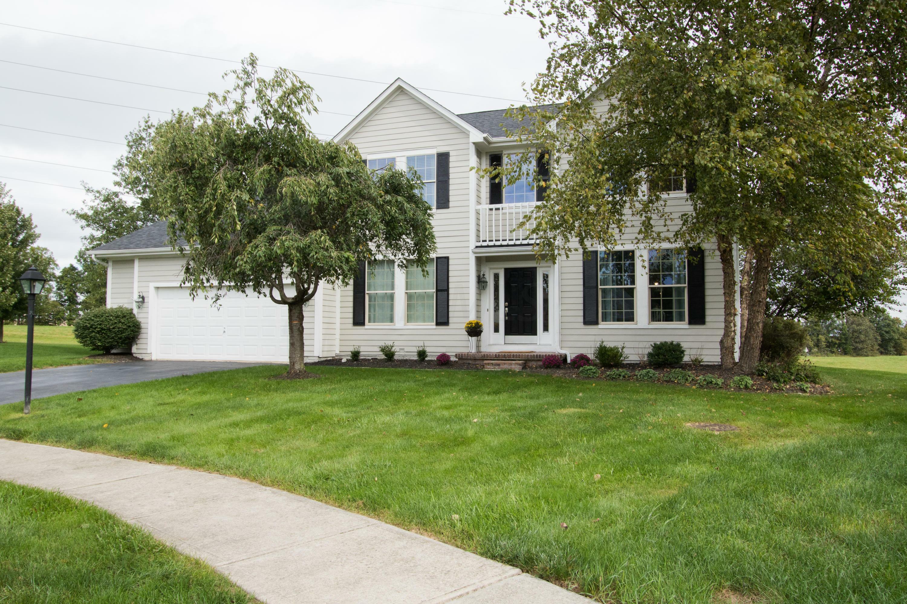 Property Photo: 7469 Twin Acorn Court OH 43035