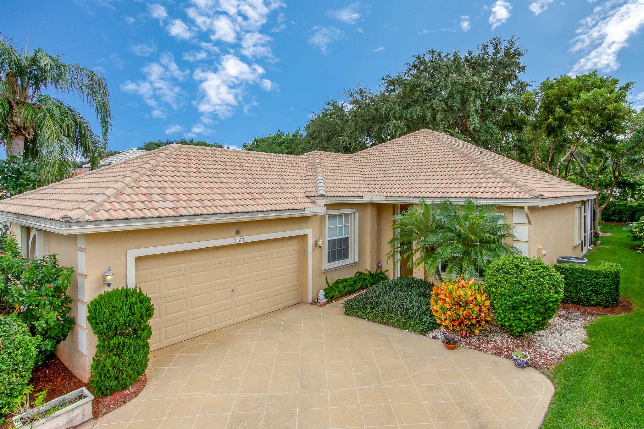 Property Photo:  7560 Charing Cross Lane  FL 33446 