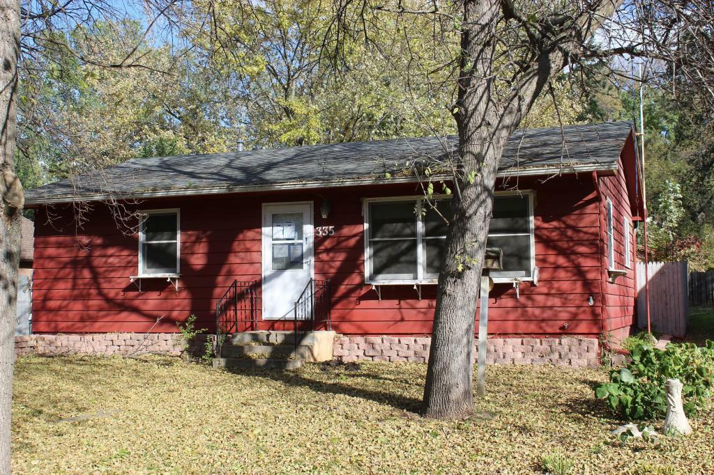 Property Photo:  335 Excelsior Avenue N  MN 55302 