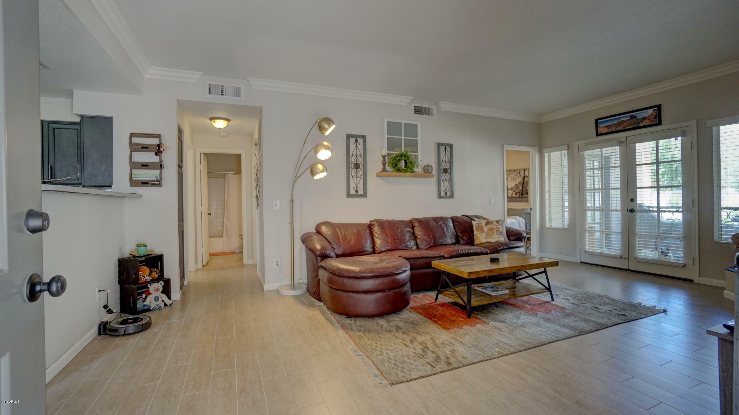 Property Photo:  3640 N 38th Street 106  AZ 85018 