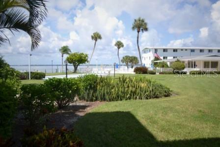 Property Photo:  765 John Ringling Boulevard 4clari  FL 34236 