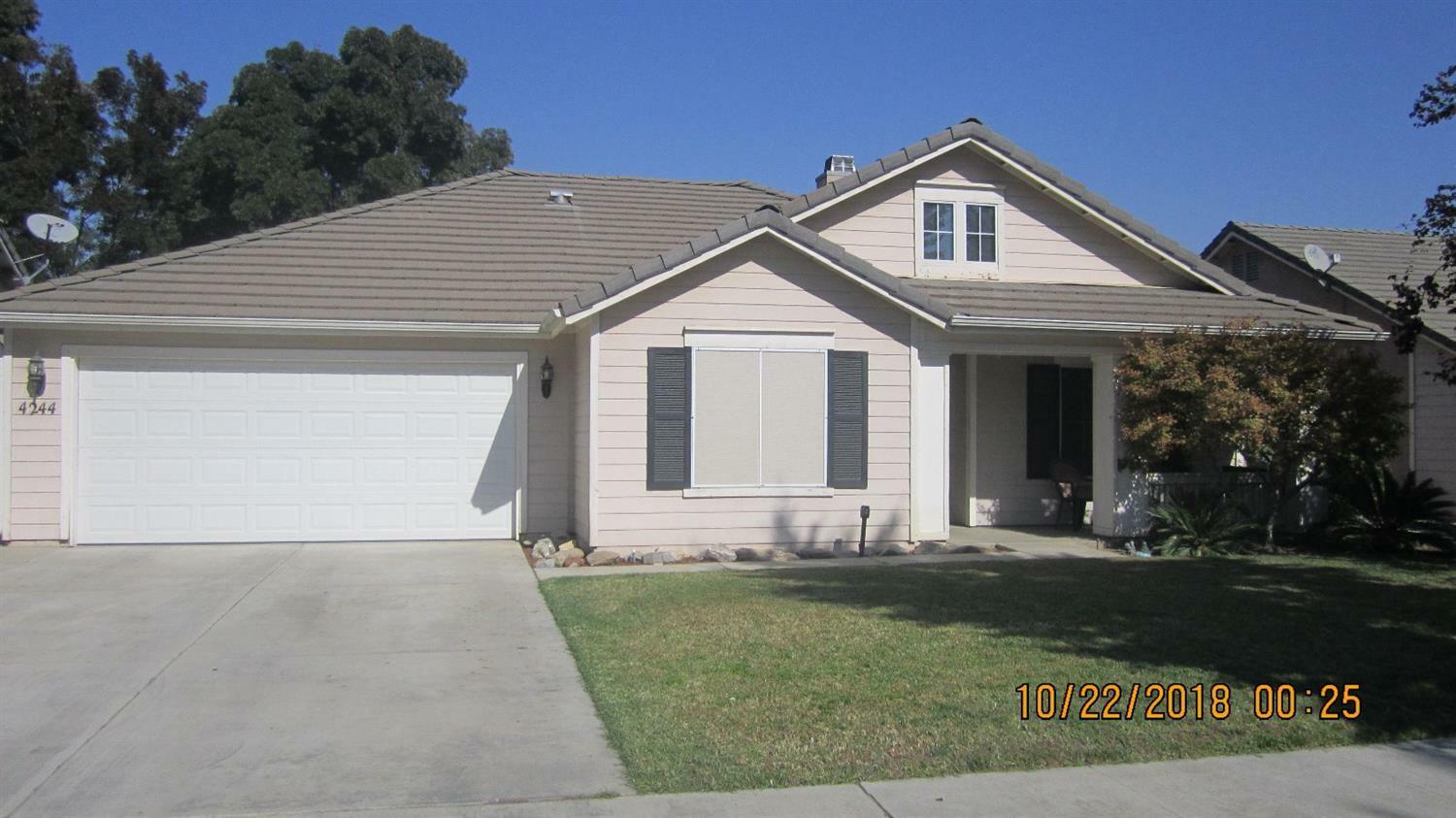 4244 W Russell Avenue  Visalia CA 93277 photo