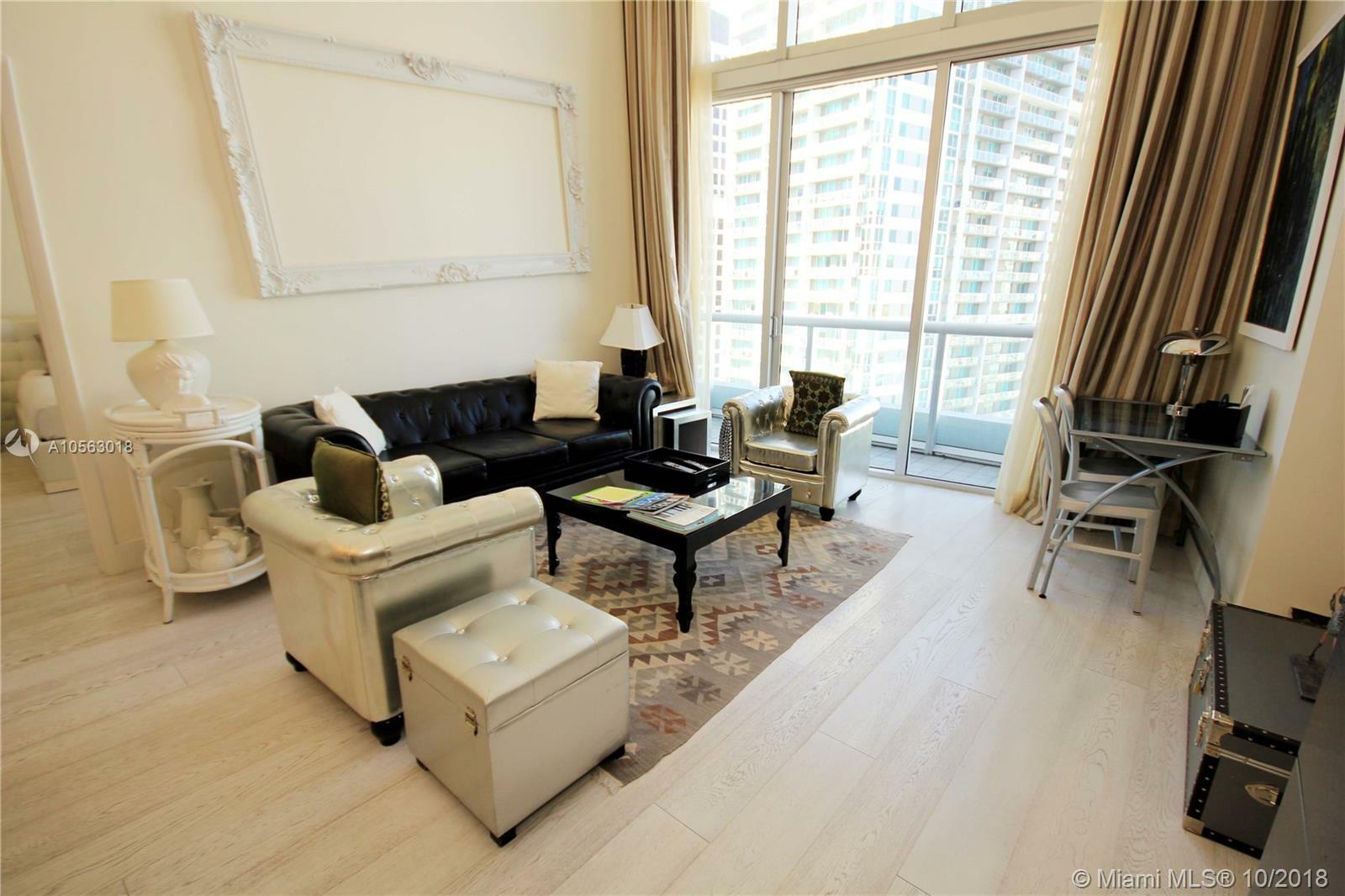 Property Photo:  485 Brickell Ave 2807  FL 33131 