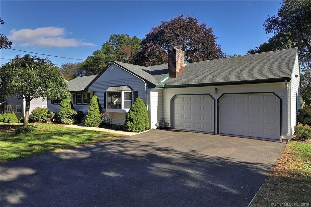 Property Photo: 75 Hitching Post Lane CT 06614