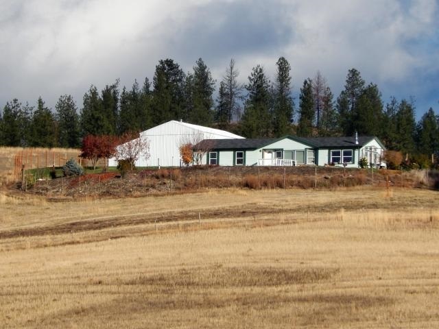 Property Photo:  939 Hockersmith Rd  WA 99141 