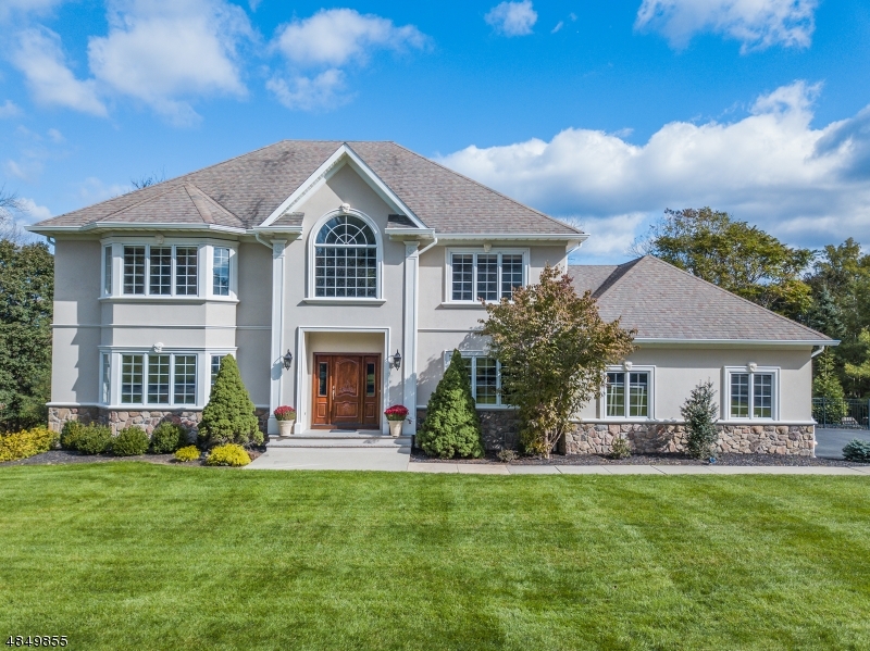 Property Photo: 26 Michelle Way NJ 07058