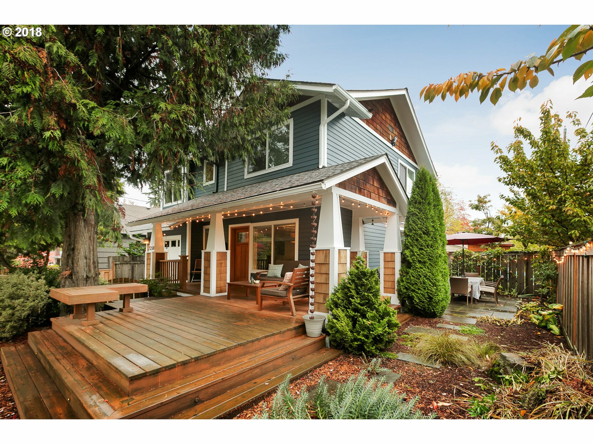Property Photo: 5258 NE 40th Ave OR 97211