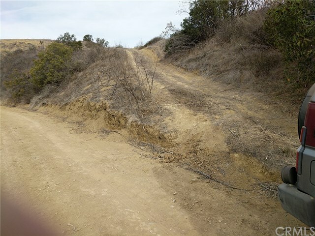 Property Photo:  4 Irvine Mesa Truck Trail  CA 92676 