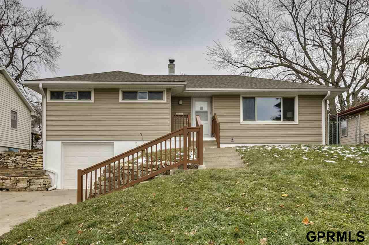 3059 S 44  Omaha NE 68105-0000 photo