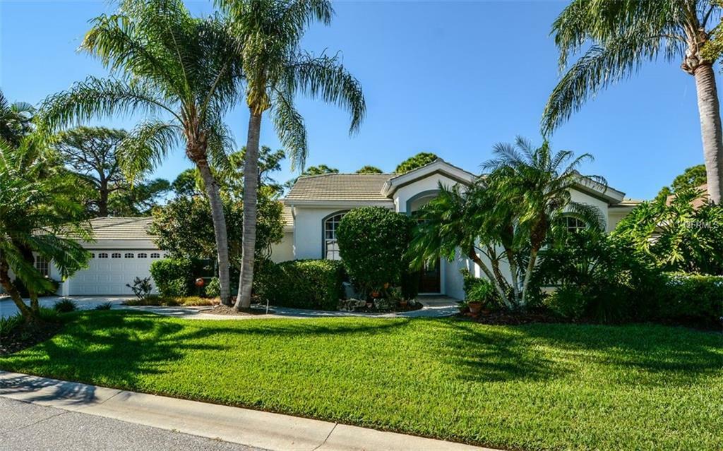 Property Photo:  9032 Huntington Pointe Drive  FL 34238 