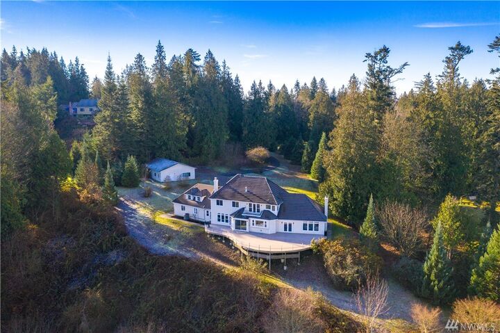 Property Photo: 7315 Silvana Terrace Rd WA 98292