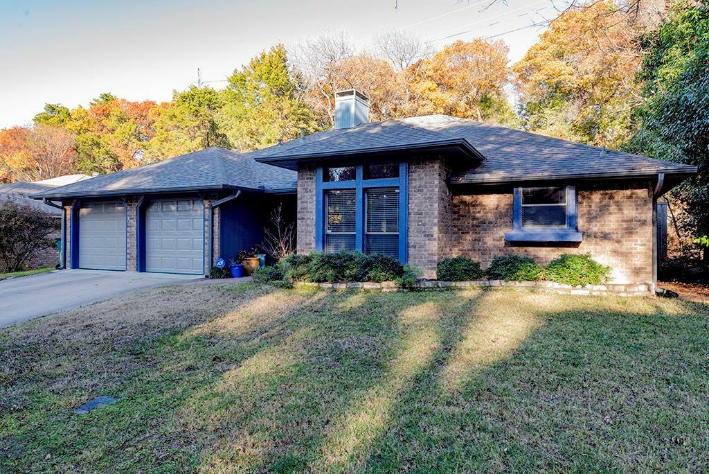 Property Photo:  824 Cherlyne Drive  TX 75104 