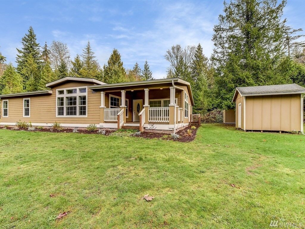Property Photo: 2629 Sandy Dr WA 98282