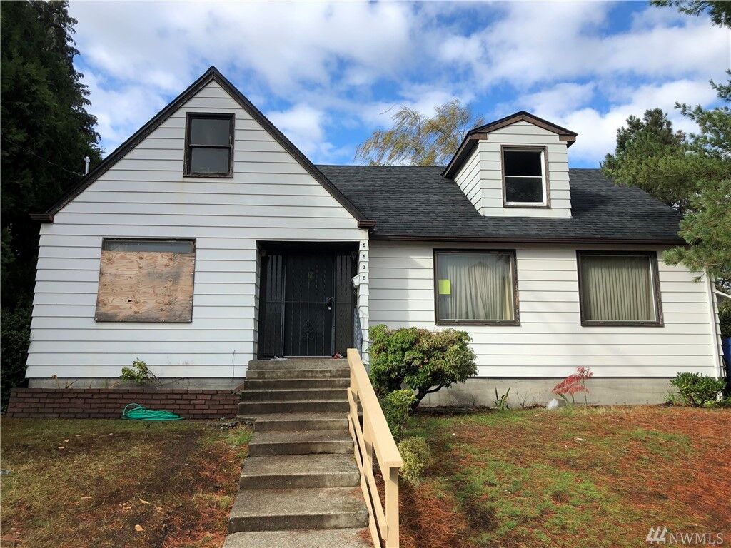 Property Photo: 6630 S Warner St WA 98409