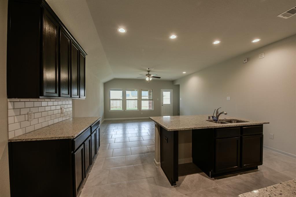 Property Photo: 3400 Cambridge Falls Drive TX 77545
