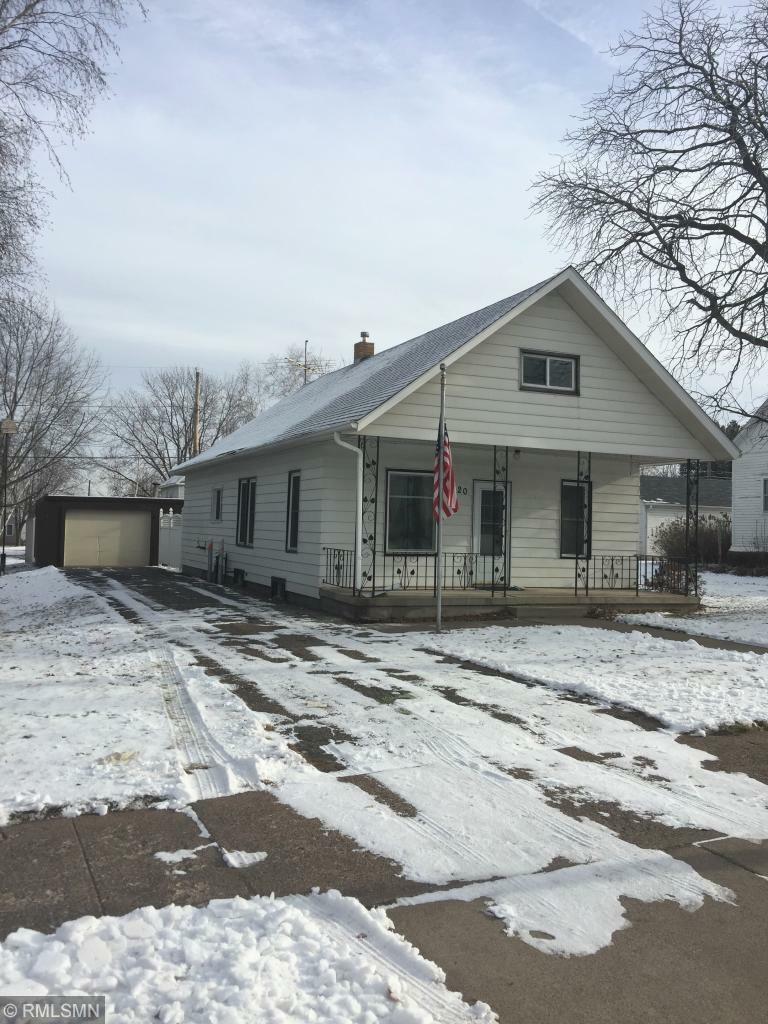 Property Photo:  320 2nd Ave  MN 56329 