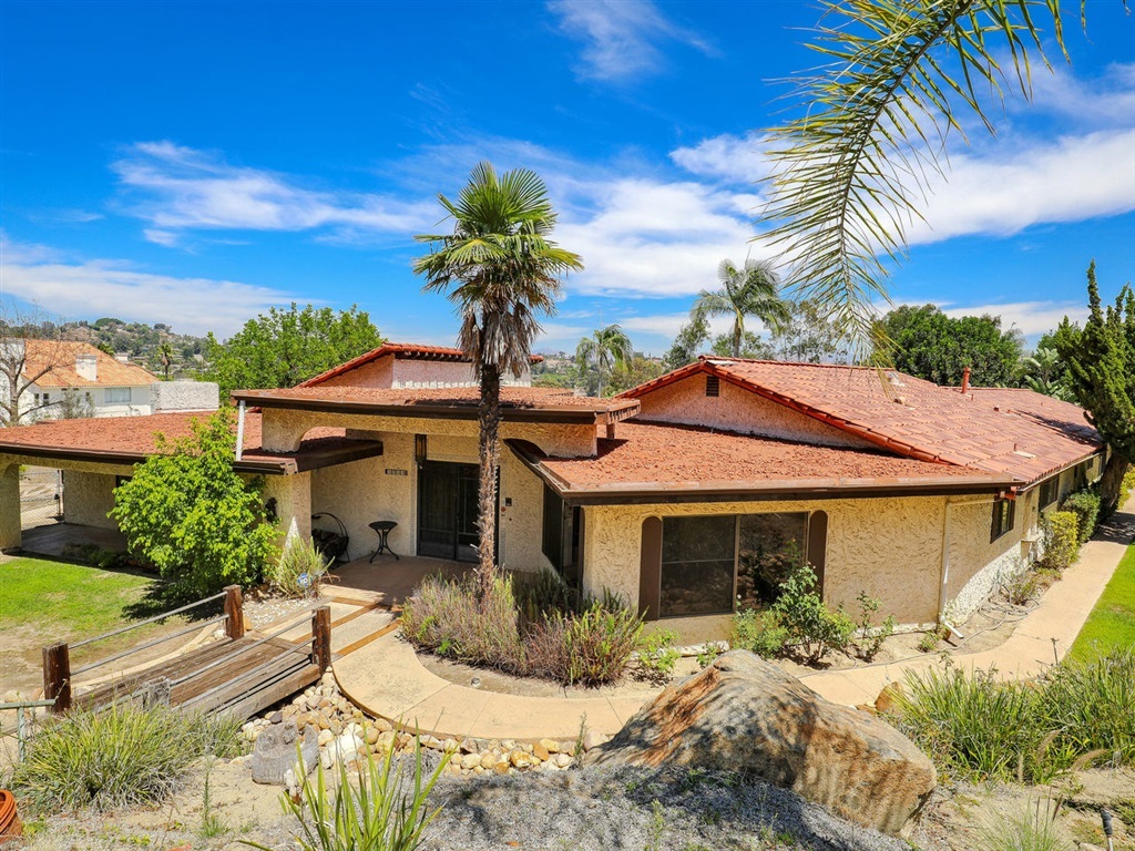 Property Photo:  4268 Camino Alegre  CA 91941 