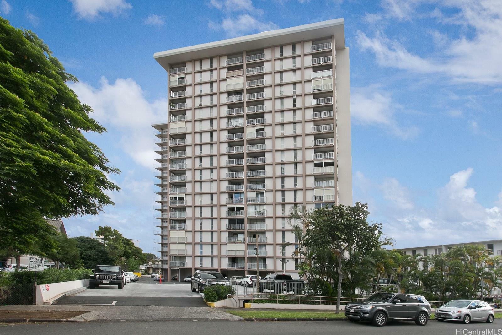 Property Photo:  1617 Keeaumoku Street 601  HI 96822 