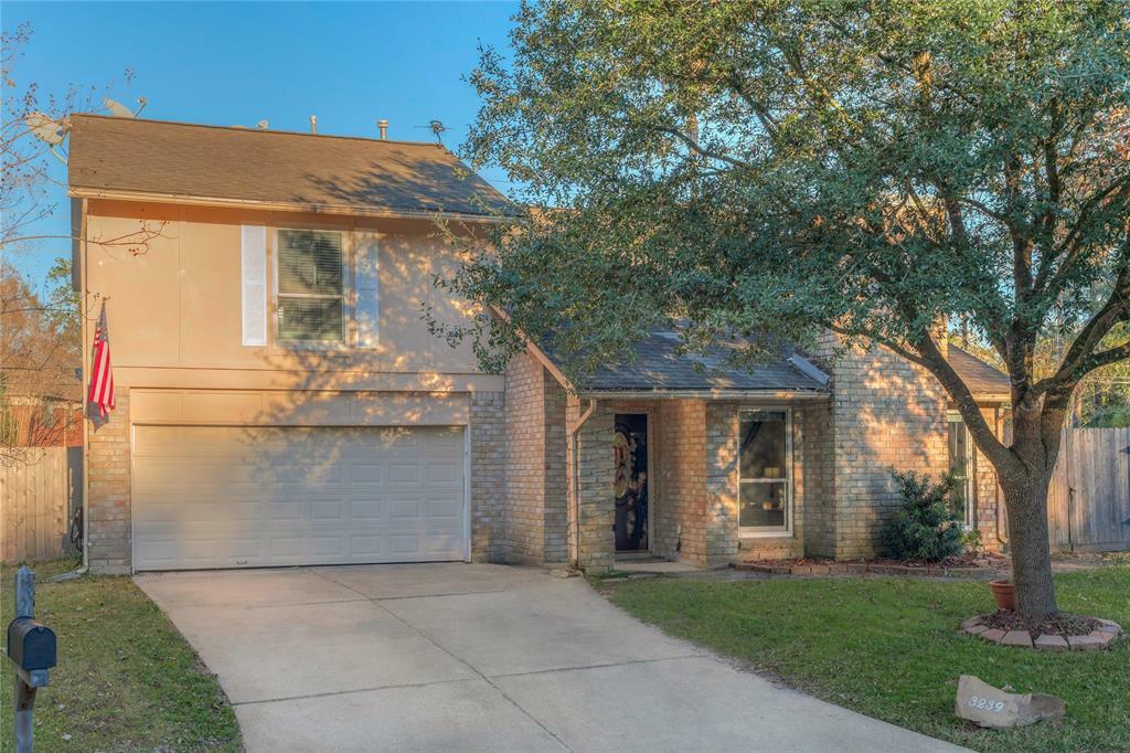 Property Photo:  3239 Golden Leaf Drive  TX 77339 