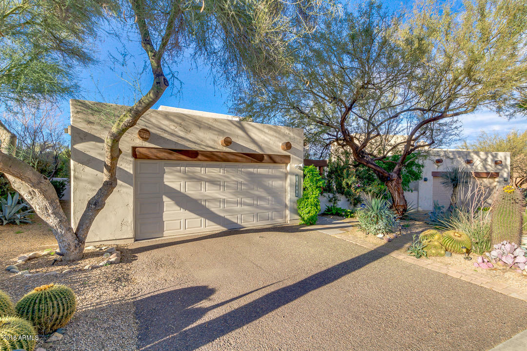 Property Photo:  39008 N Habitat Circle  AZ 85331 