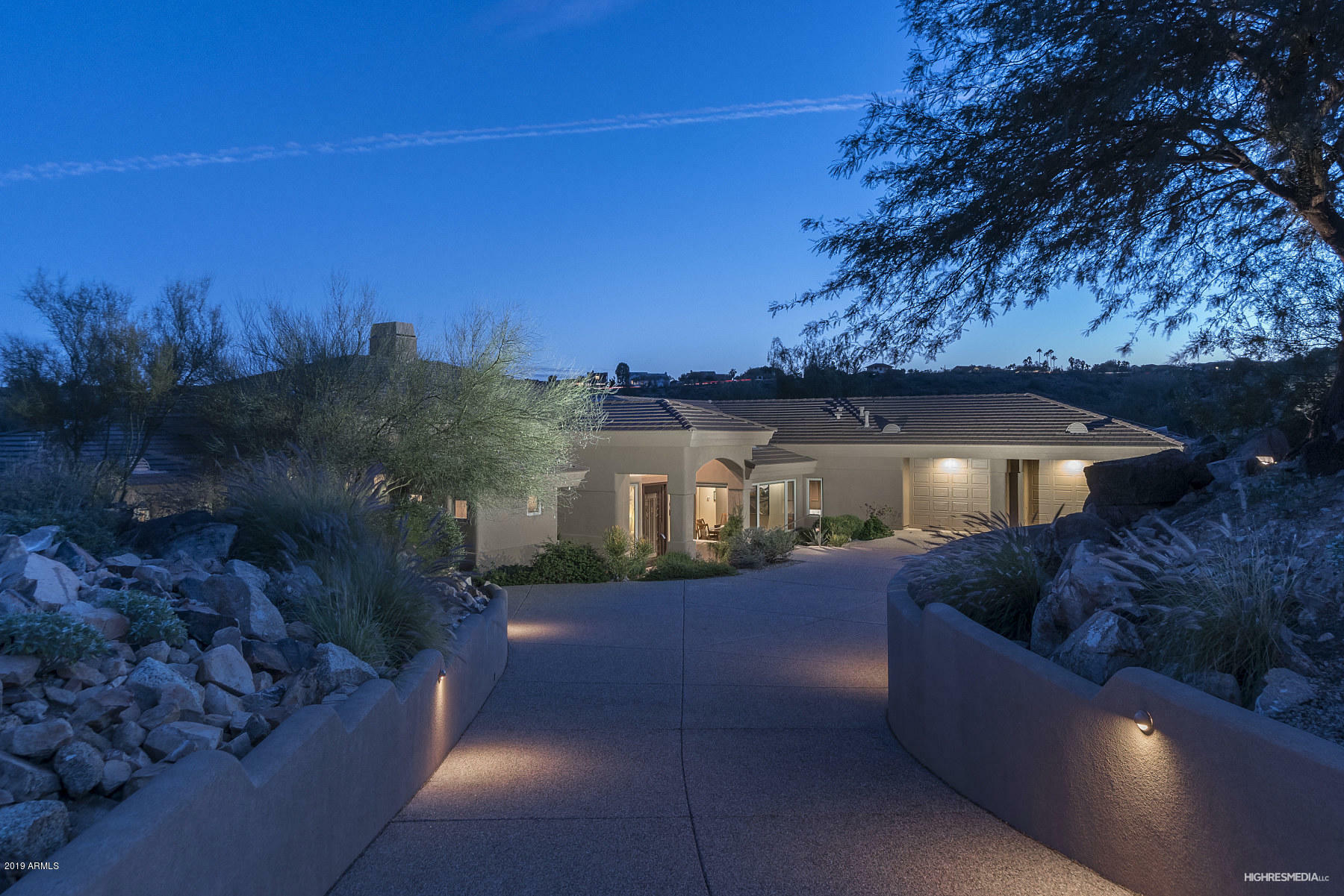 Property Photo: 13537 N Sunset Drive AZ 85268