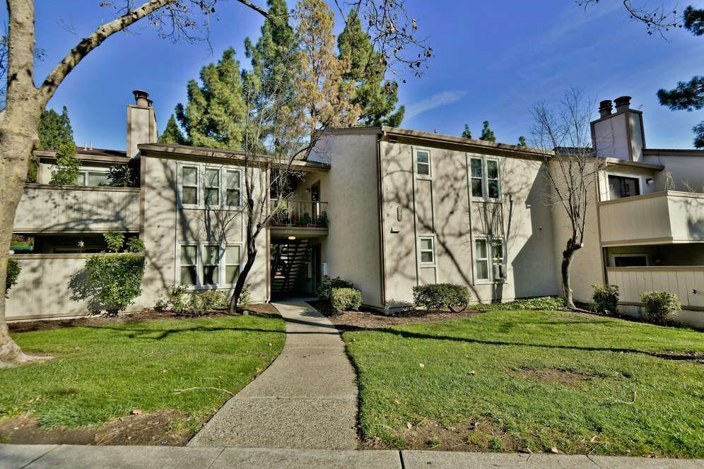 Property Photo:  250 Chilpancingo Pkwy 22  CA 94523 