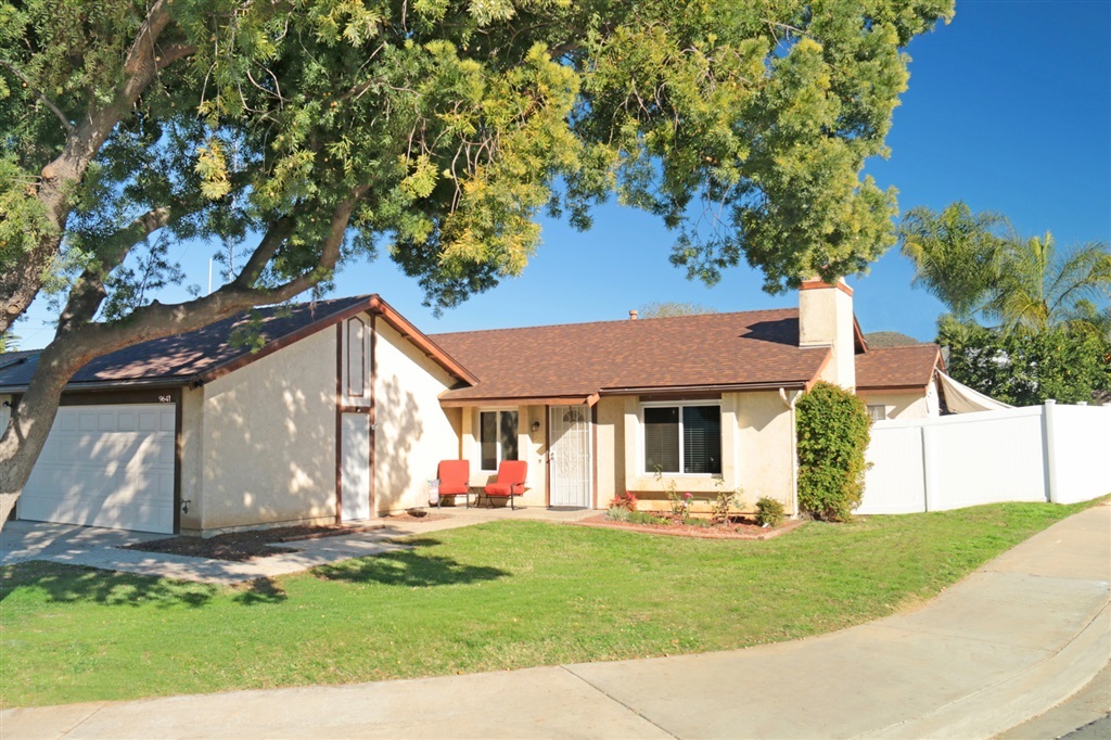 Property Photo:  9641 Follett Dr  CA 92071 