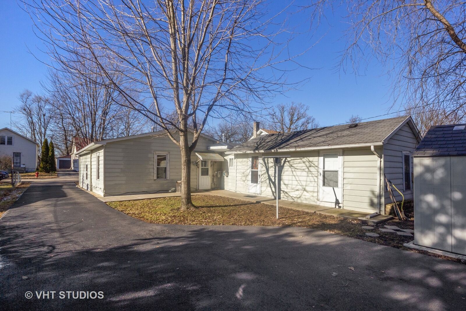 Property Photo: 120 Adella Avenue IL 60433