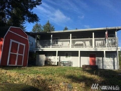 Property Photo:  520 NE Larson Blvd  WA 98312 