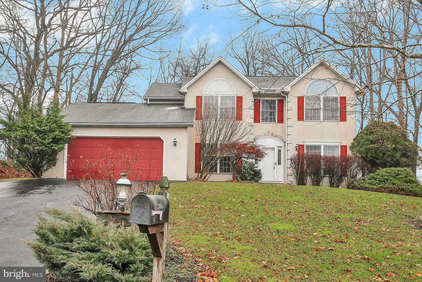 Property Photo:  2005 Bonita Court  PA 17110 